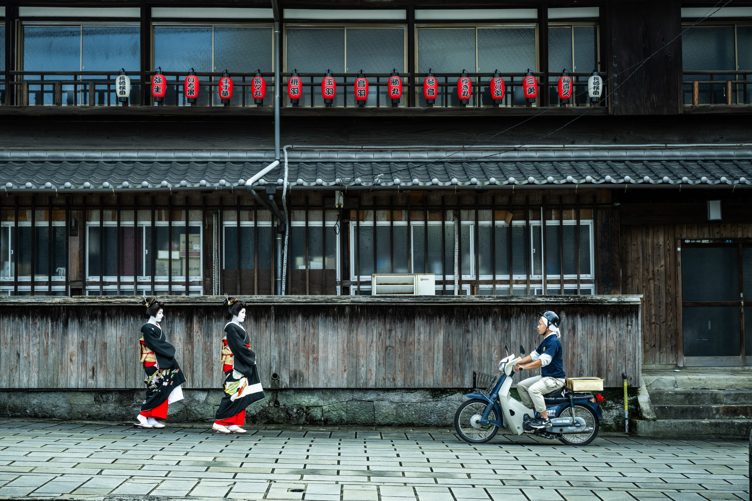 江戸の文人墨客も、幕末の志士も、タイムスリッパ―として あらわれそうです。